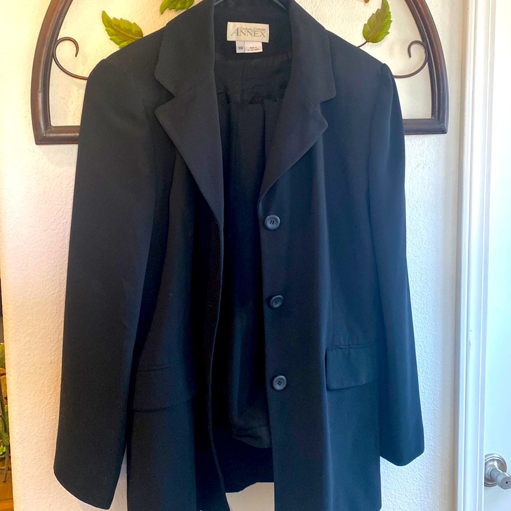 Casual Corner black business pant suit